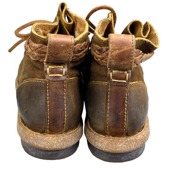 Born Women's Temple Brown Leather Distressed Ankle Boot Size US 9.5 - Picture 9 of 12